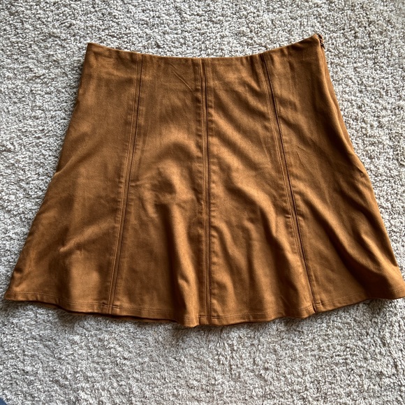 Loft tan skirt - Picture 1 of 2